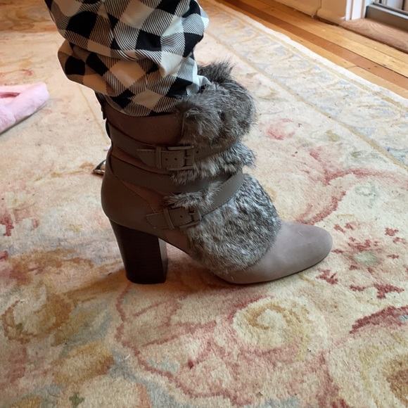 NWT Louise et Cie Booties - Picture 5 of 7